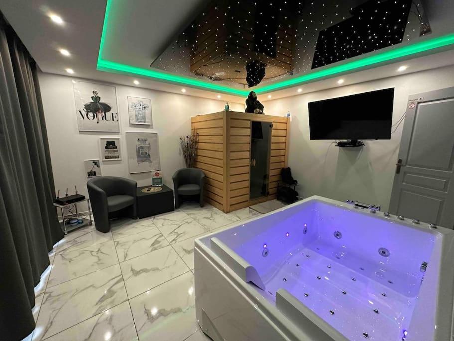 שילטיגהיים Cozy Rental Spa מראה חיצוני תמונה